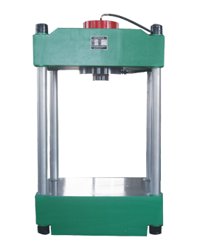 两梁四柱液压机