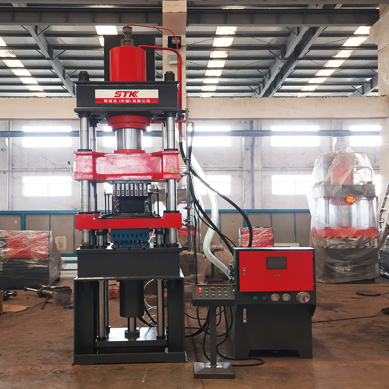 200T粉末成型液压机